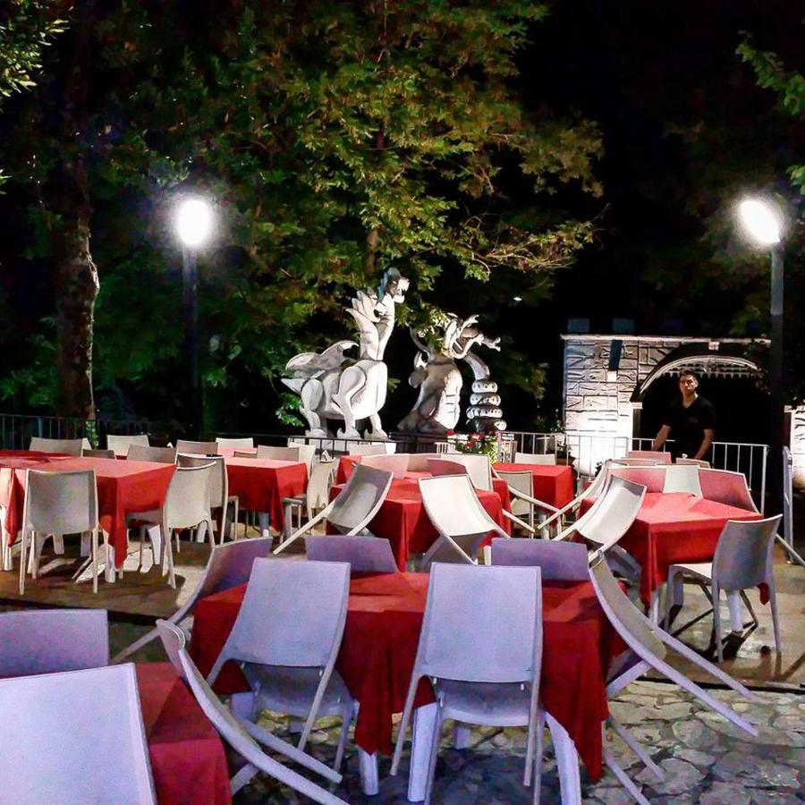 Agriturismo Le Francesche Villa Nocera Umbra Exterior foto
